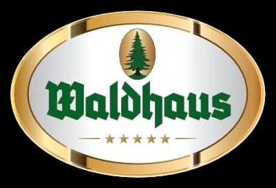 Logo von Waldhaus mit einem grünen Baum und goldenen Akzenten.